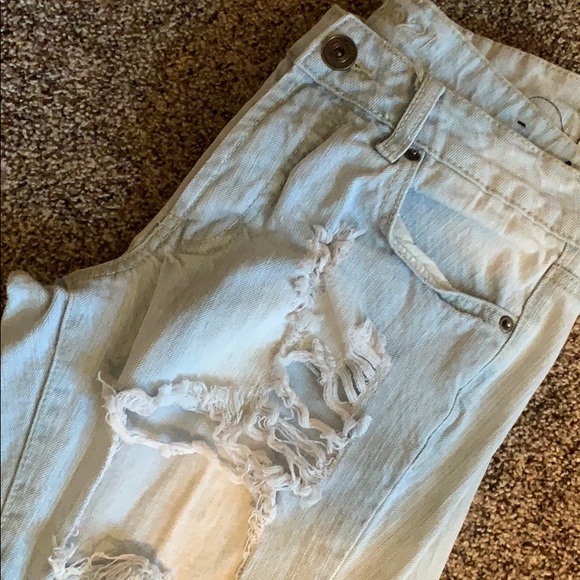 Rue 21 Ripped Light Color  Jeans - Picture 2 of 4
